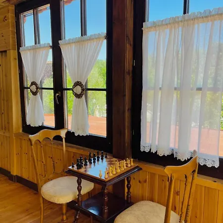 Oborri Shkodran Boutique Hotel 3*