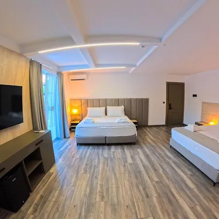 Oborri Shkodran Boutique 3* Shkodër