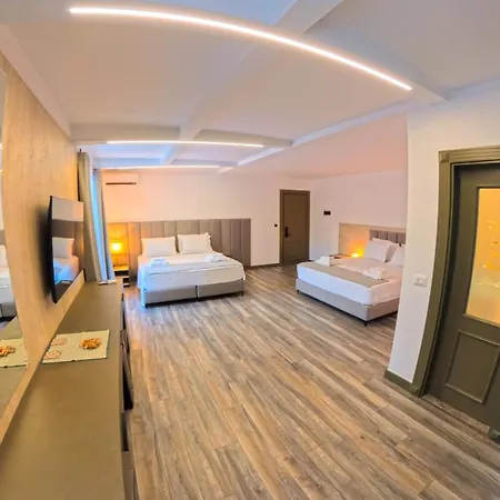 Oborri Shkodran Boutique 3*