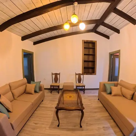 Oborri Shkodran Boutique Shkodër