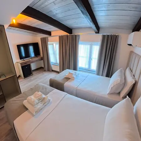 Oborri Shkodran Boutique 3* Shkodër